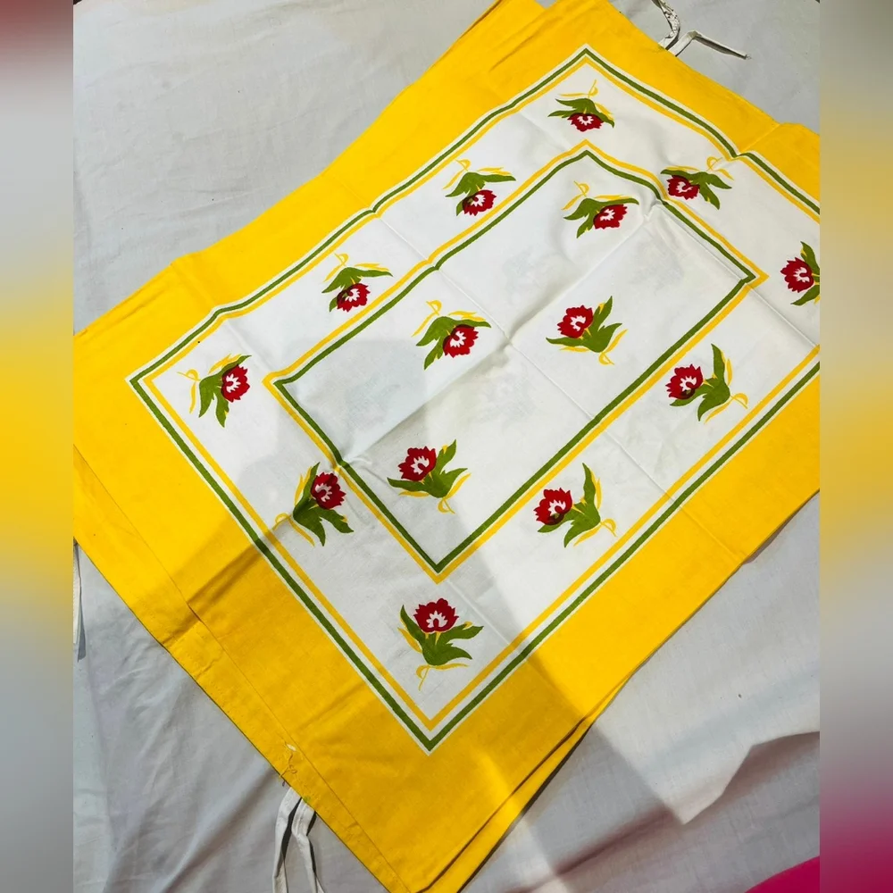 Brand new 2 pillow covers - Picture 2 of 8